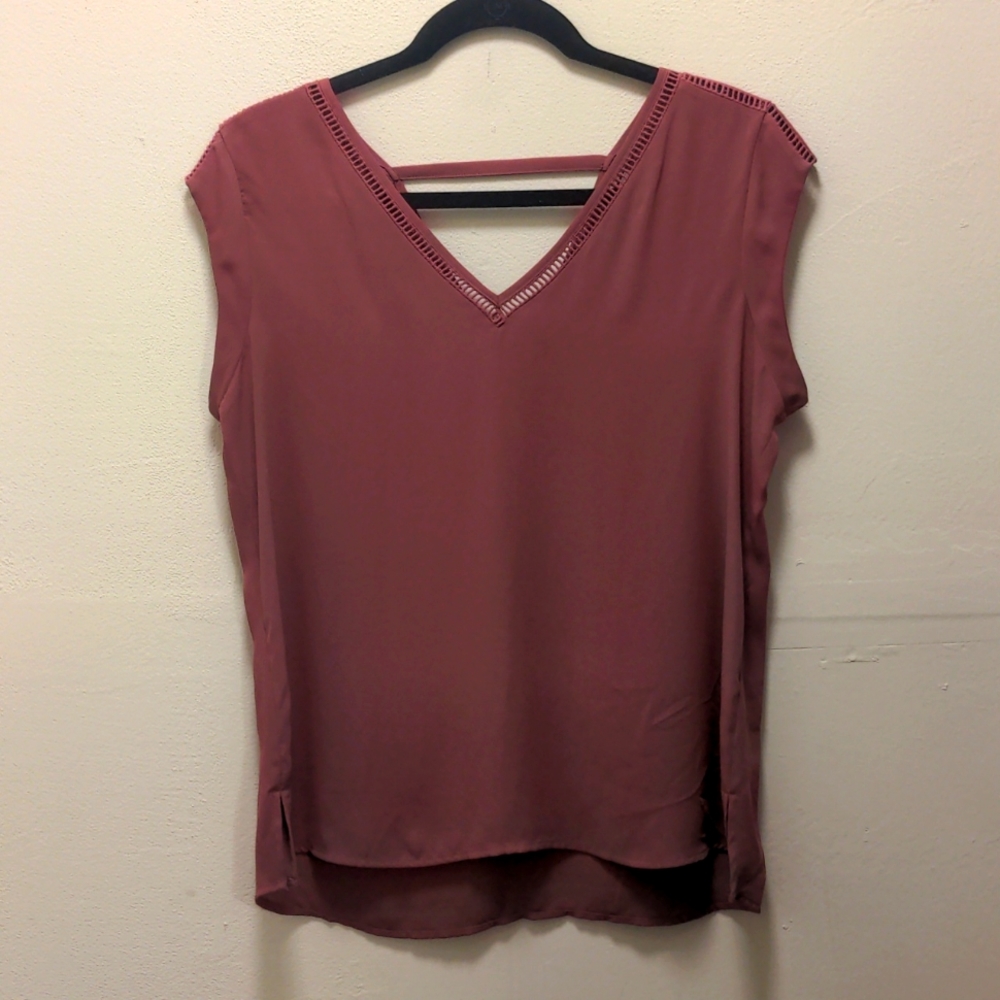 DR2 Pink V-neck Top